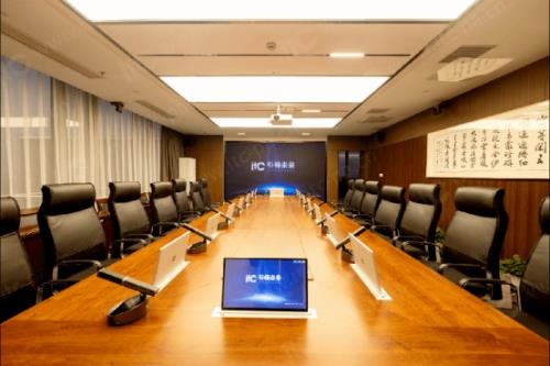 祝贺！itc保伦股份荣膺2024年度“建筑电气品牌竞争力十强”两项行业大奖(图4)