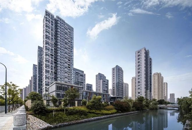 全国率先！山东公共建筑节能率提升至78%新标准8月1日起正式实施(图2)