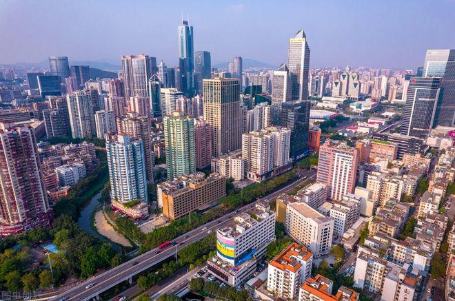 全国率先！山东公共建筑节能率提升至78%新标准8月1日起正式实施(图3)
