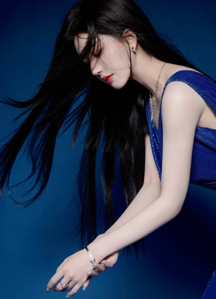 朋友当面互换娶子_朋友当面互换娶子V title=