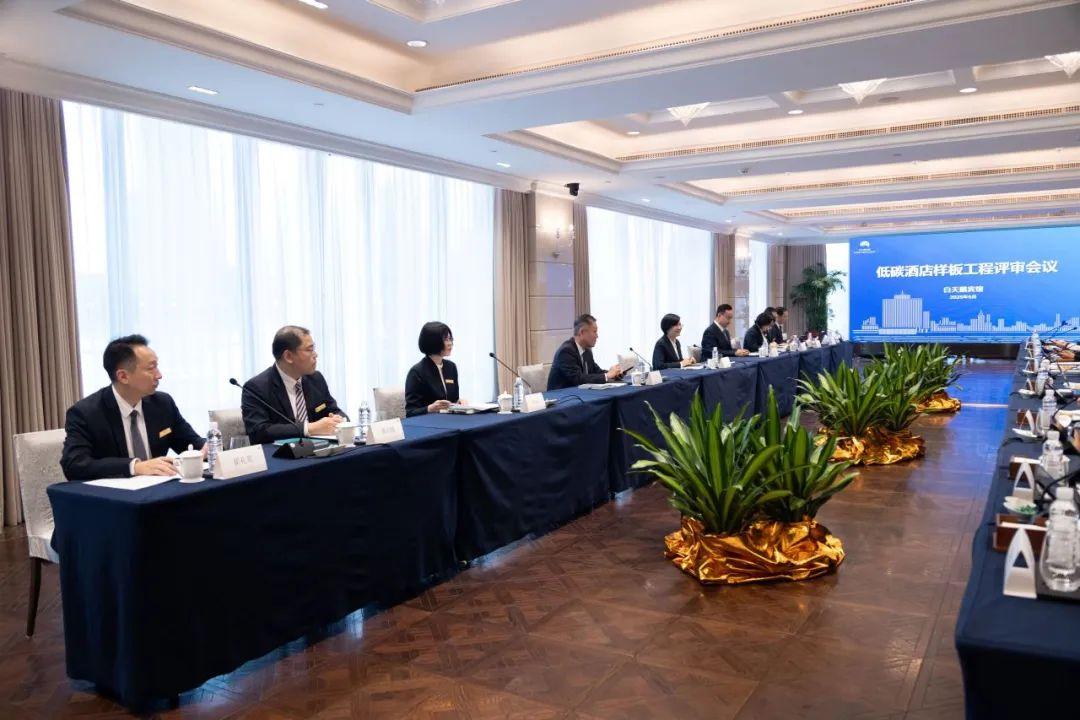 九游娱乐NineGame：入围全国“首批低碳酒店样板工程”广州白天鹅宾馆凭“绿”出圈(图2)