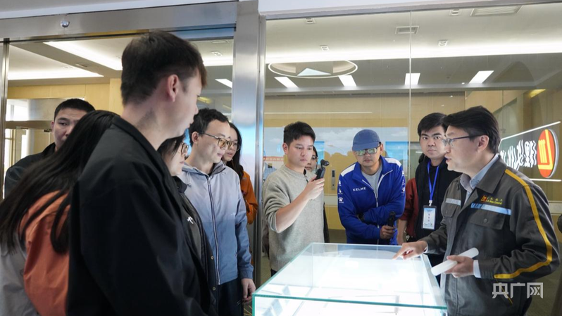 九游娱乐NineGame：江西九江：“向江图强”奏响经济高质量发展强音 title=