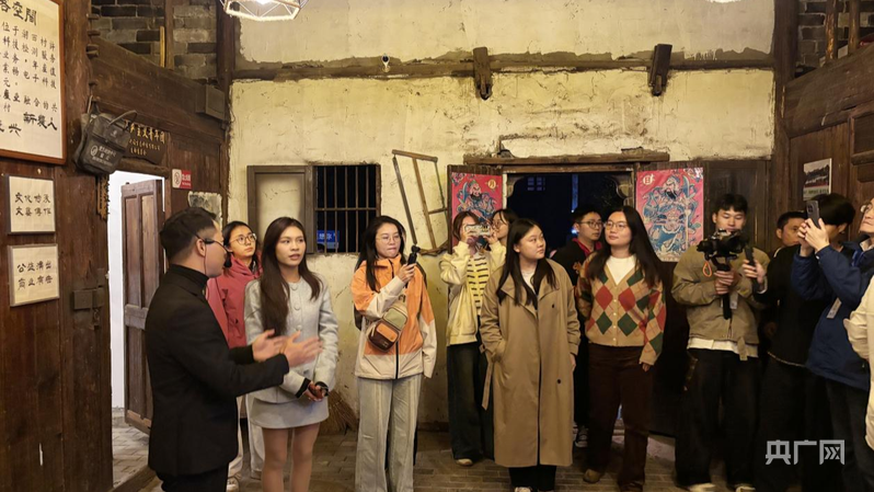 九游娱乐NineGame：江西九江：“向江图强”奏响经济高质量发展强音(图3)