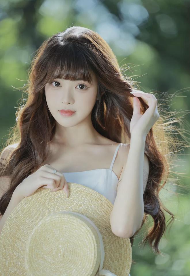 蘑菇湿地福利院yy入口免费V title=