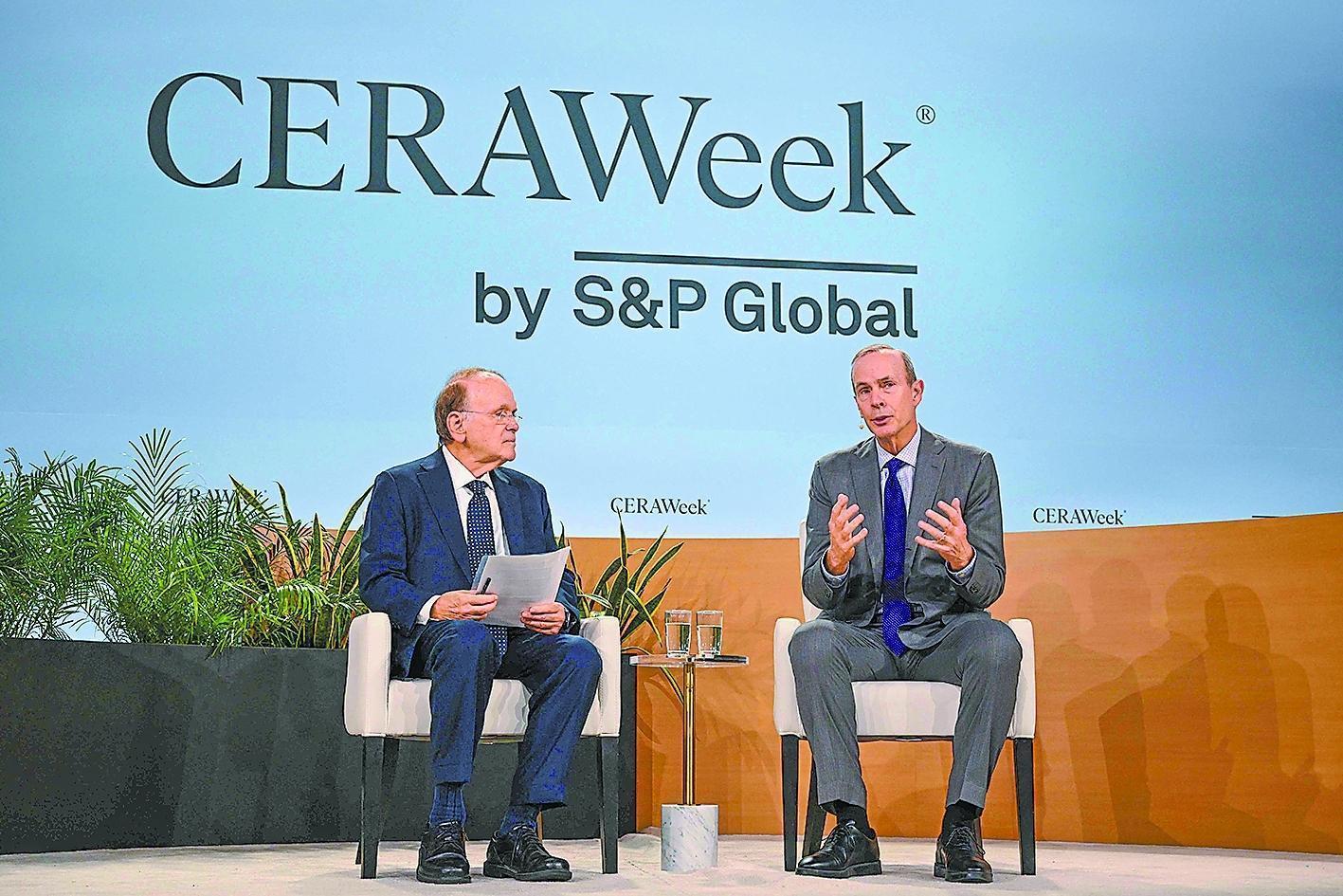 九游娱乐NineGame：融合与竞争：能源、技术与地缘政治(图1)